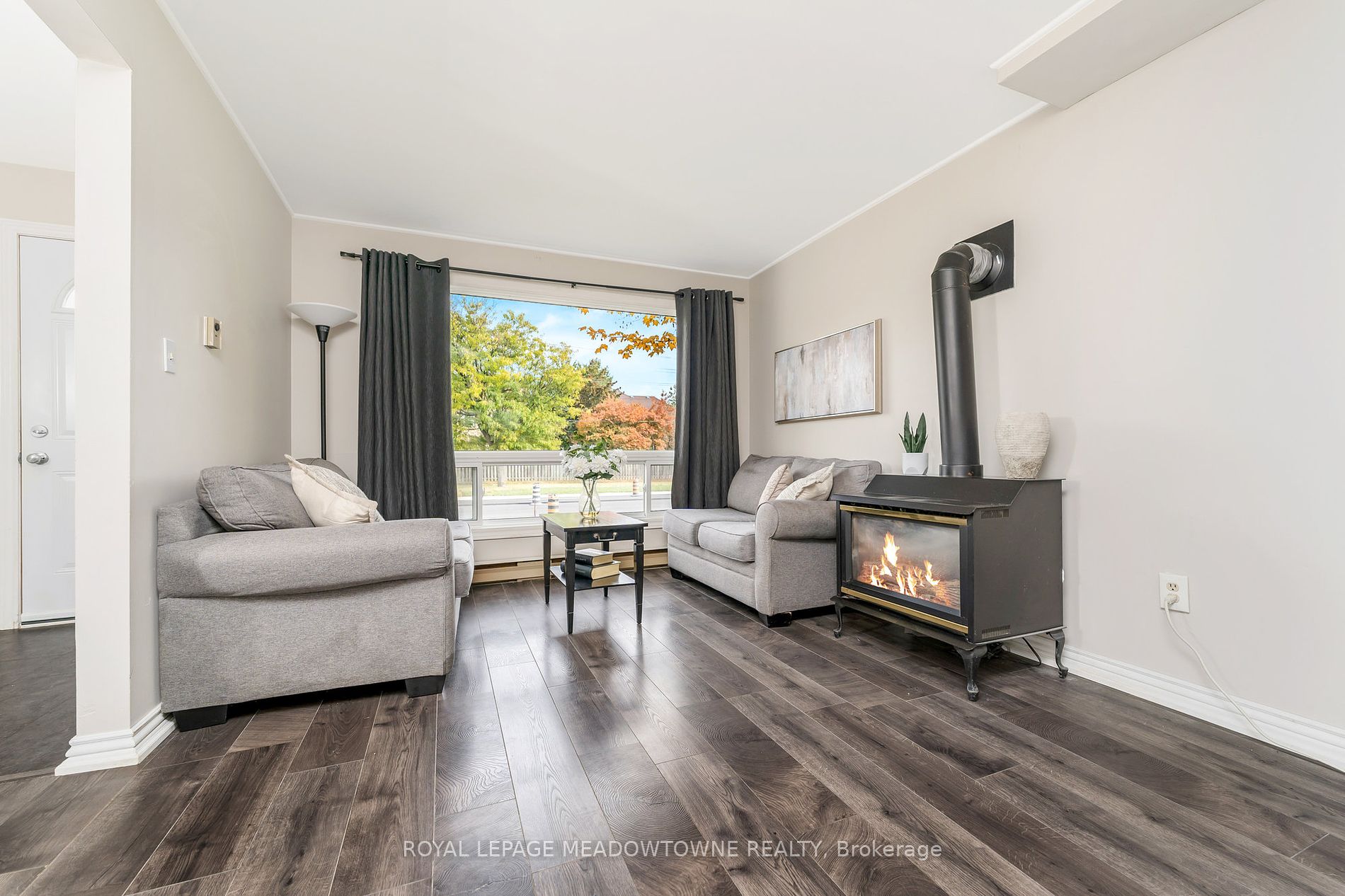 46 Mountainview Rd S, #32