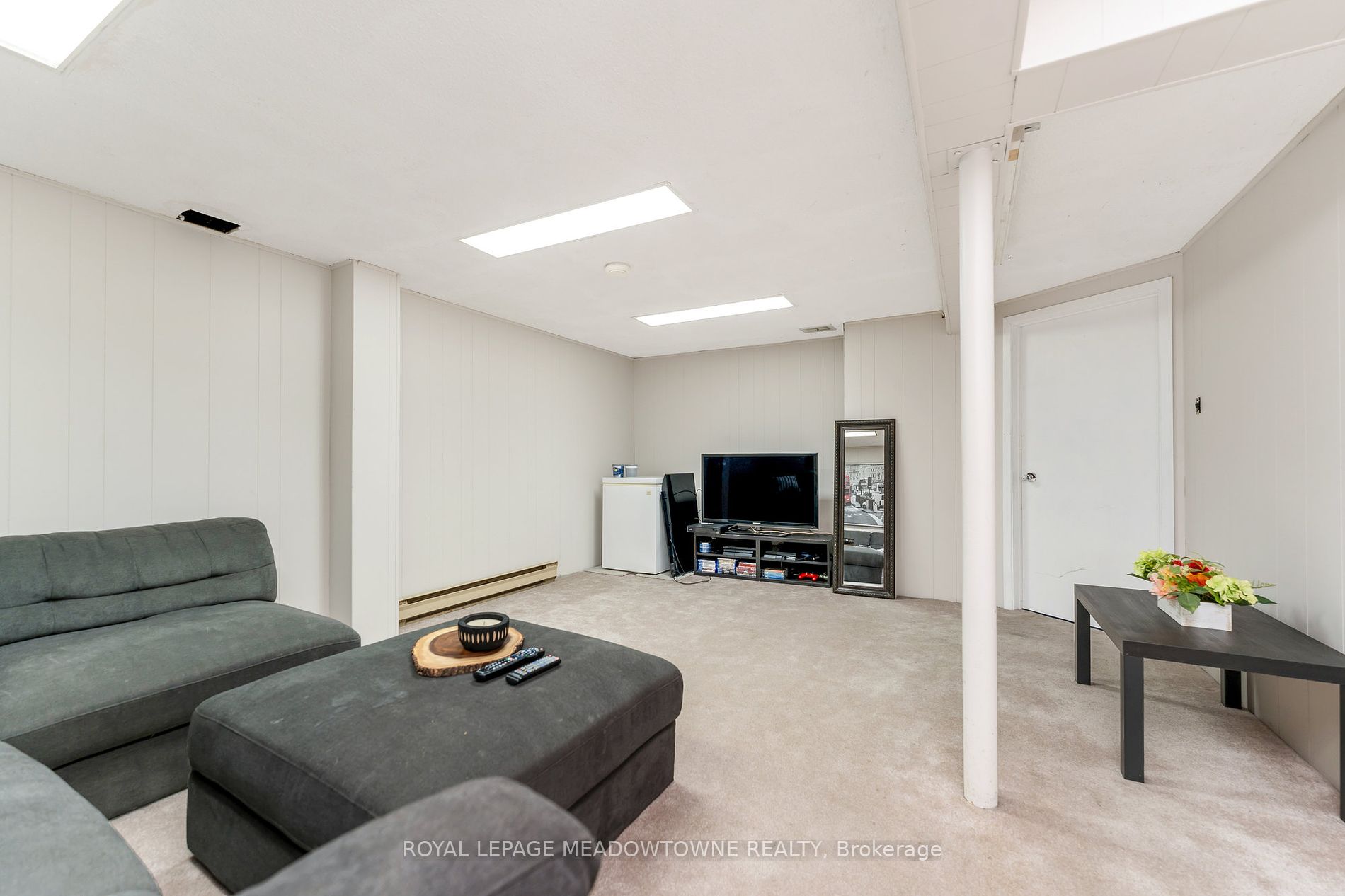 46 Mountainview Rd S, #32