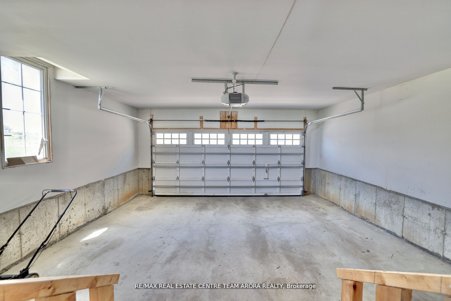 52 Brushwood Drive