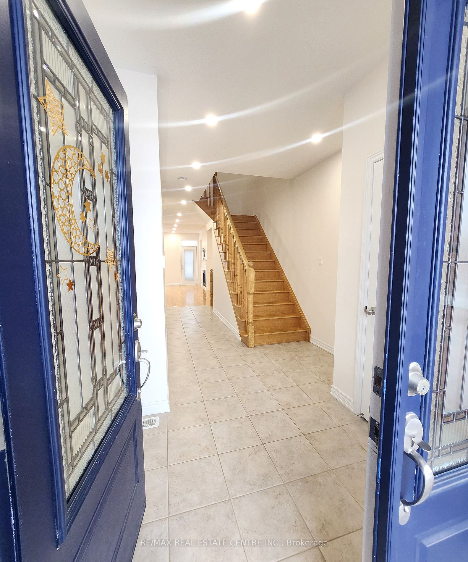 963 Transom Crescent