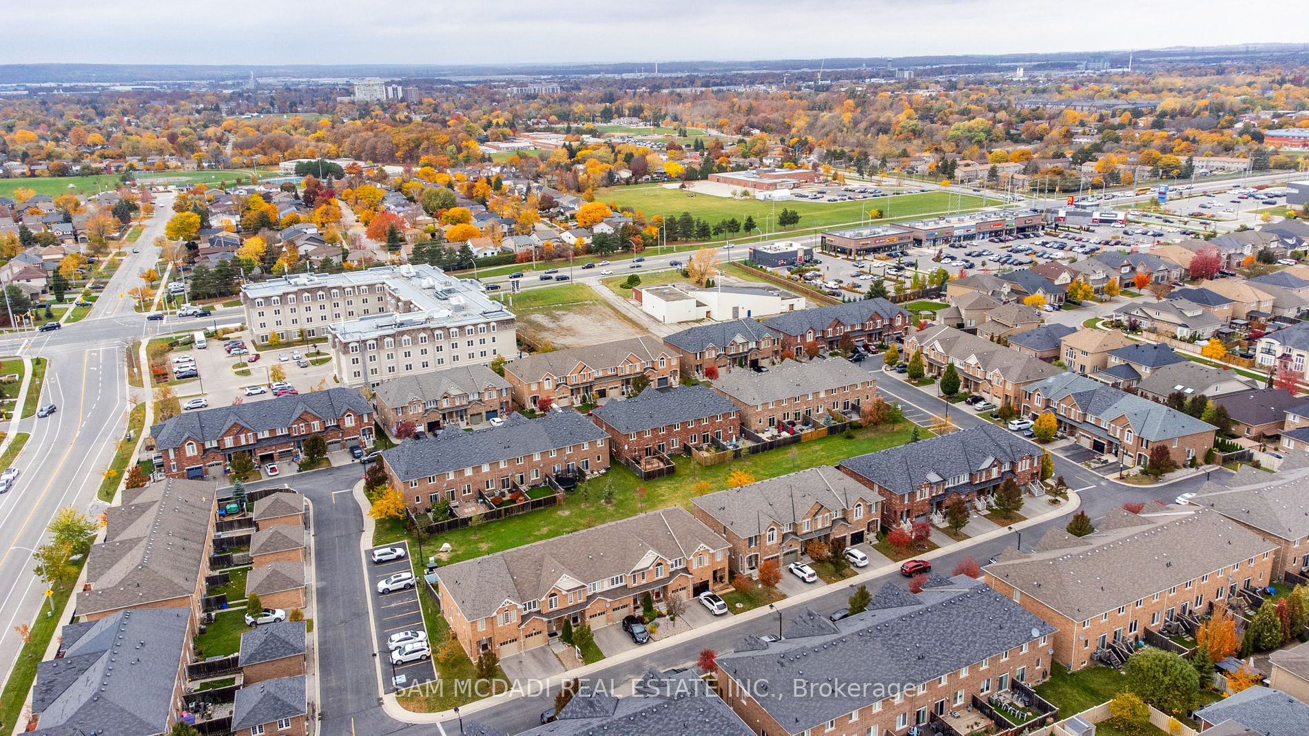 651 Farmstead Dr, #53