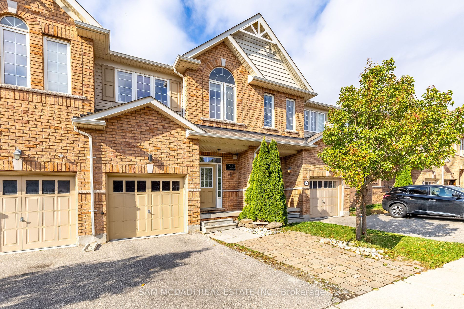 651 Farmstead Dr, #53