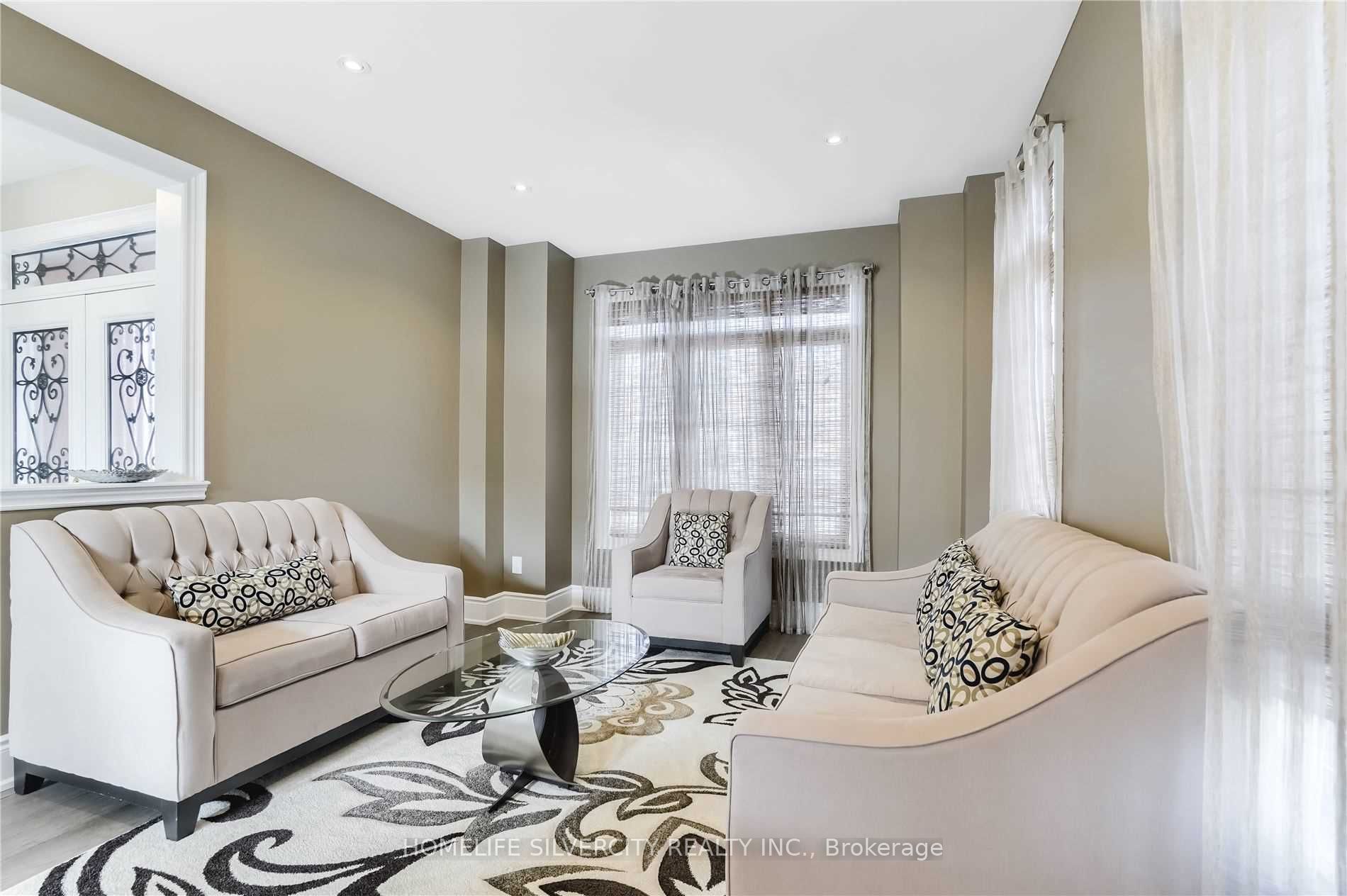 40 Darren Road