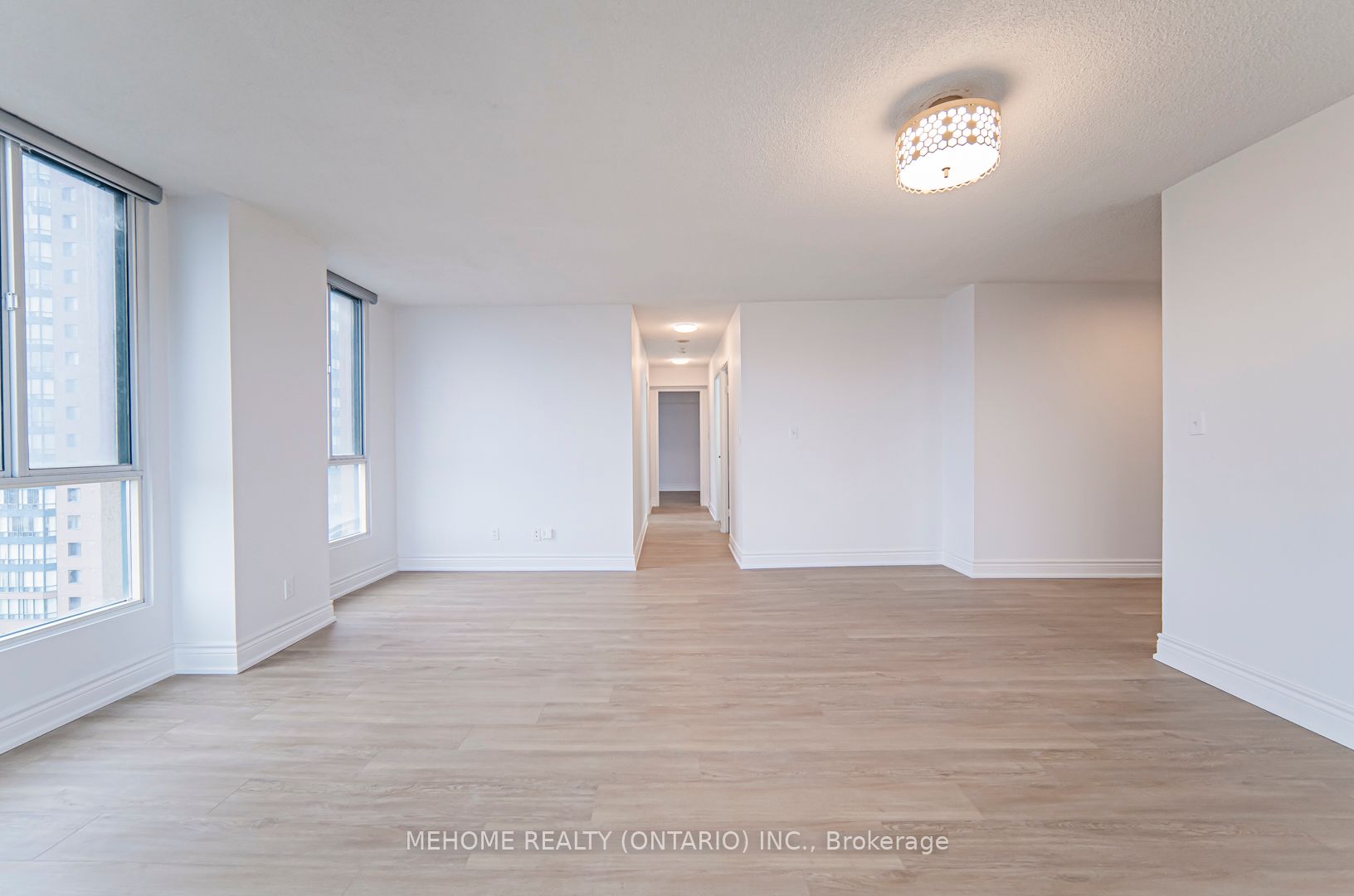 145 Hillcrest Ave, #803