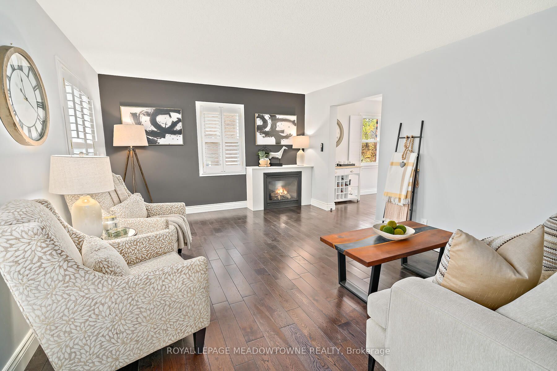144 Main St S