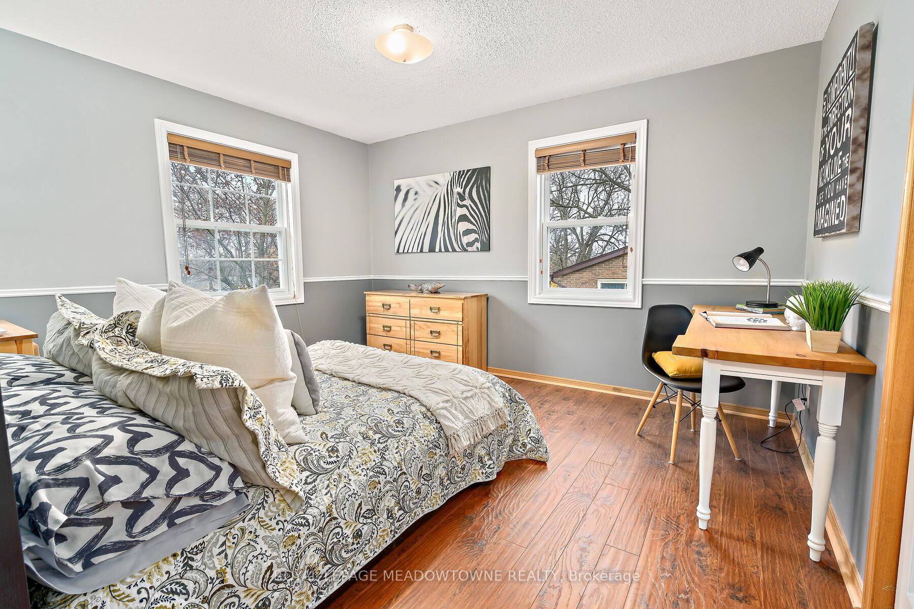 144 Main St S