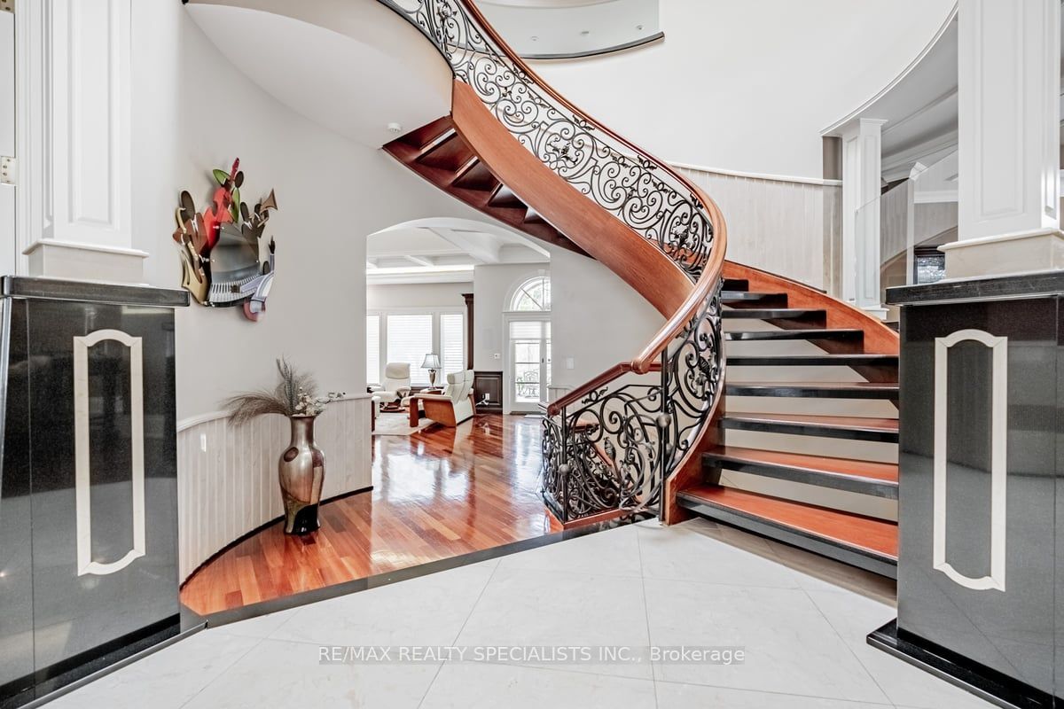 295 Belvenia Rd