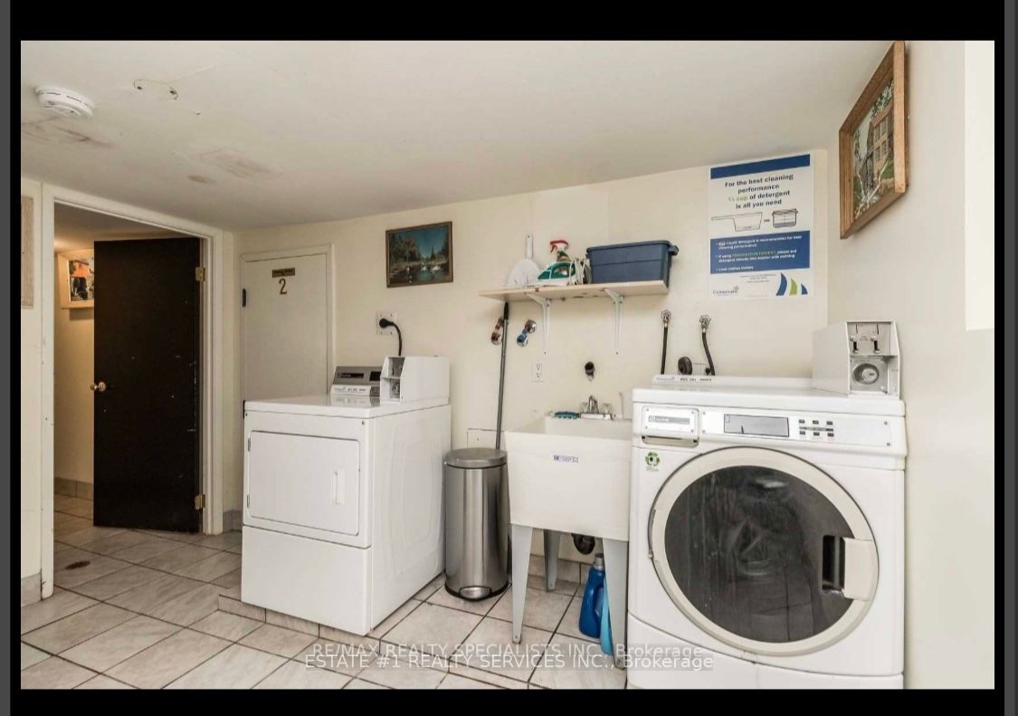 75 Mcintyre Cres, #9
