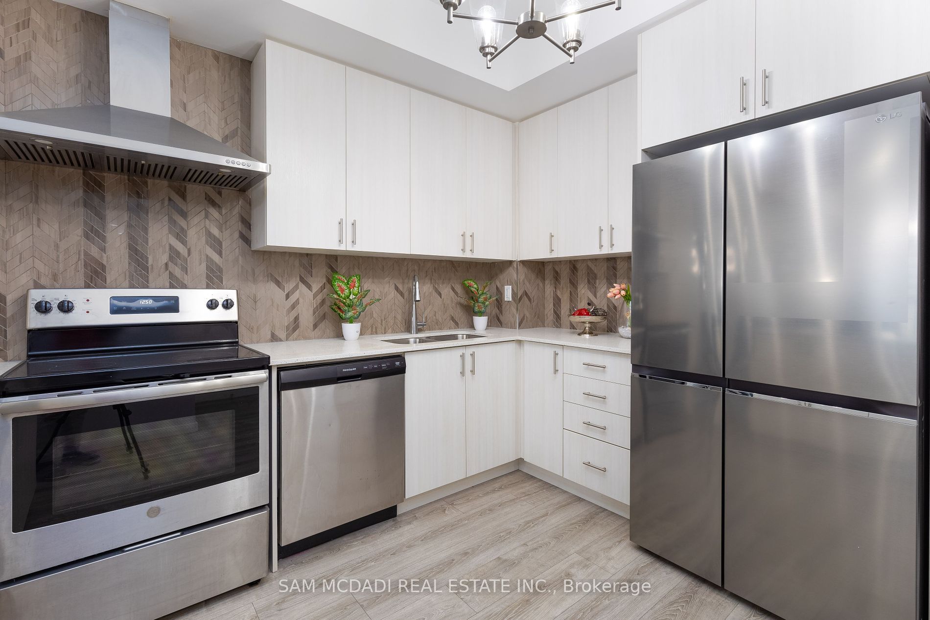 200 Malta Avenue, #17