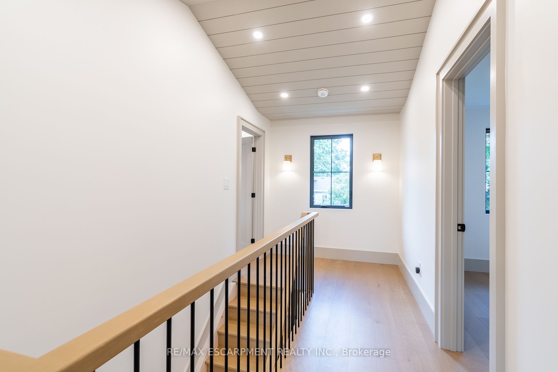 369 Swinburne Rd