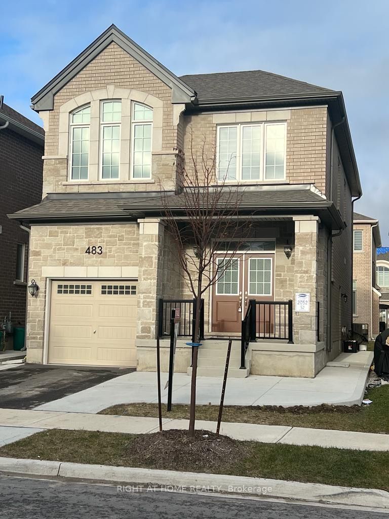 483 Violet Gate