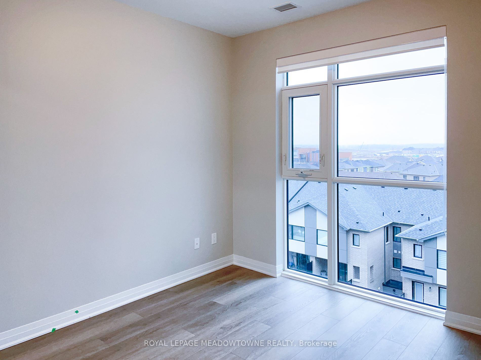 470 Gordon Krantz Ave, #517
