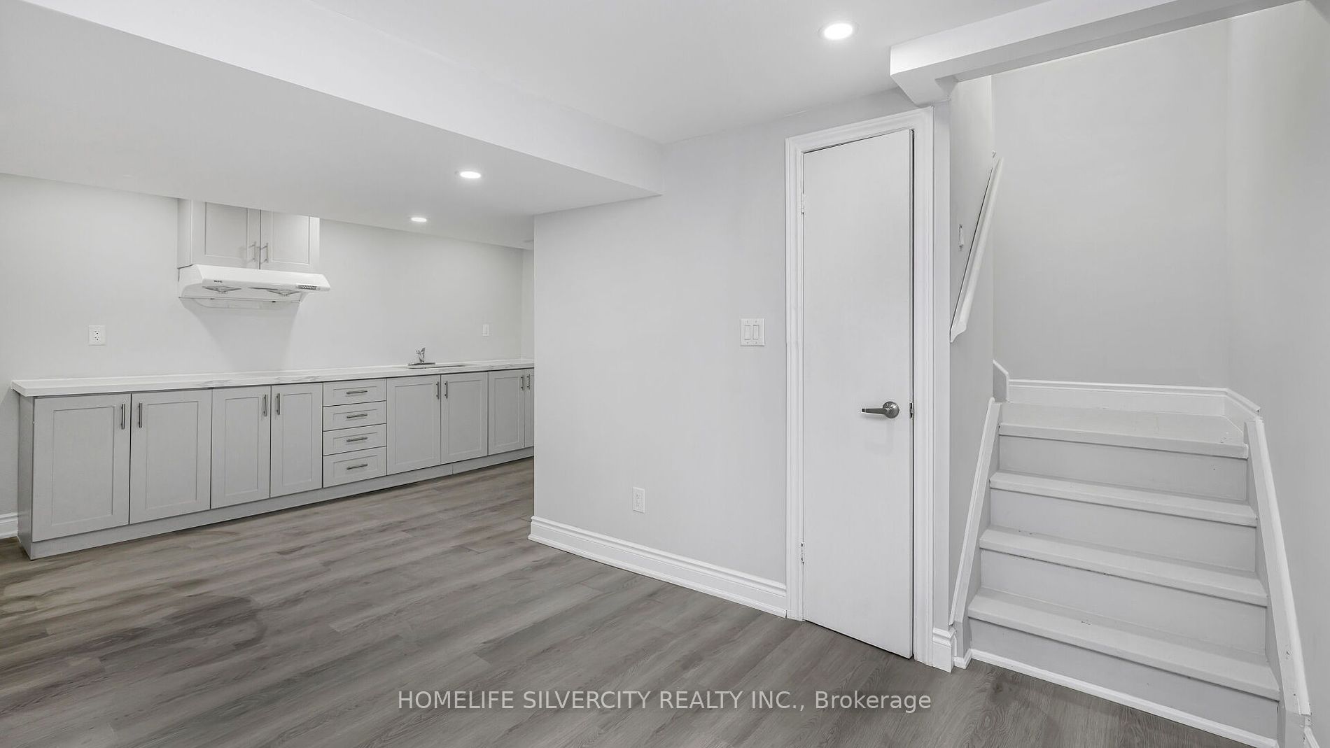 1020 Central Park Dr, #73