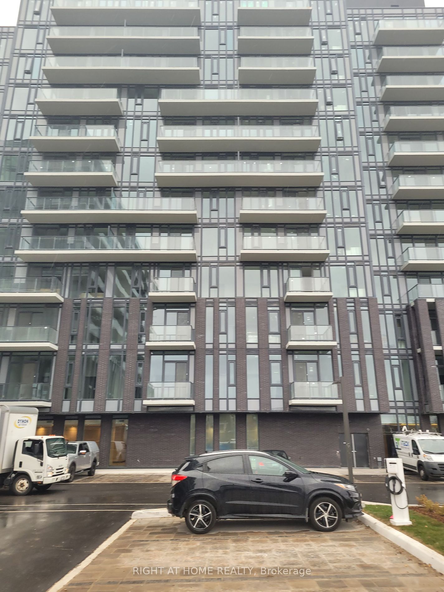 225 Veterans Dr, #508
