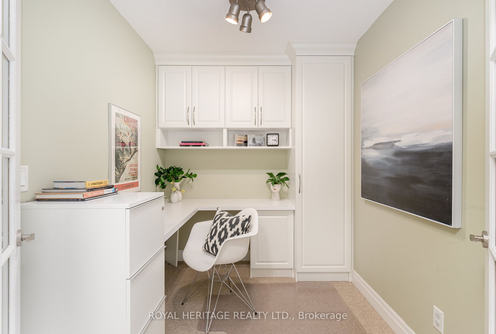 2119 Lake Shore Boulevard W, #412