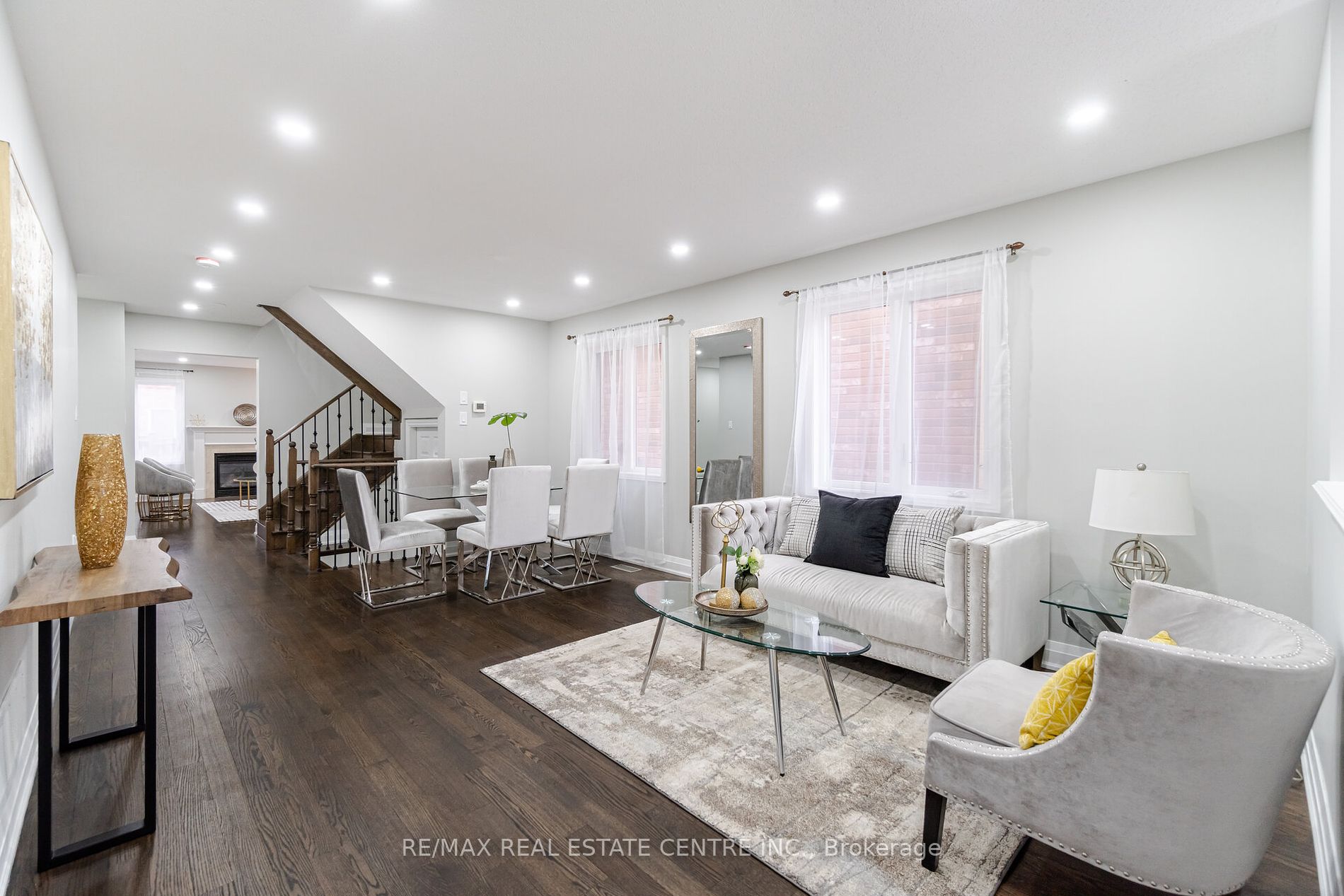 268 Giddings Cres