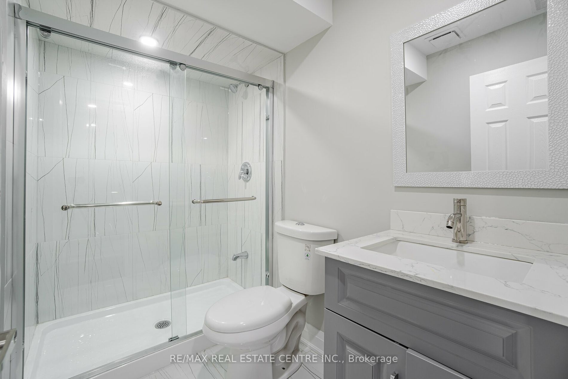 268 Giddings Cres
