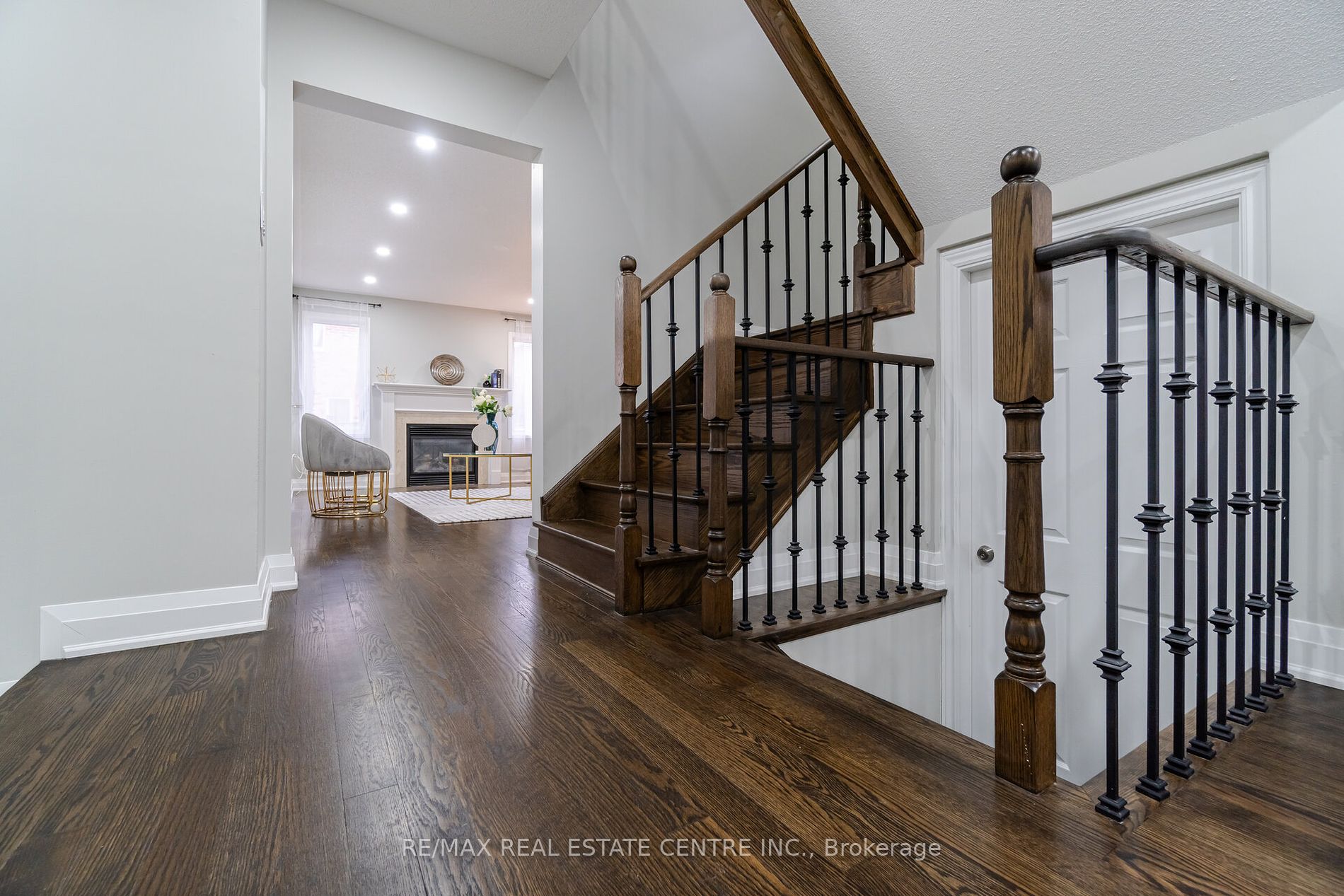 268 Giddings Cres