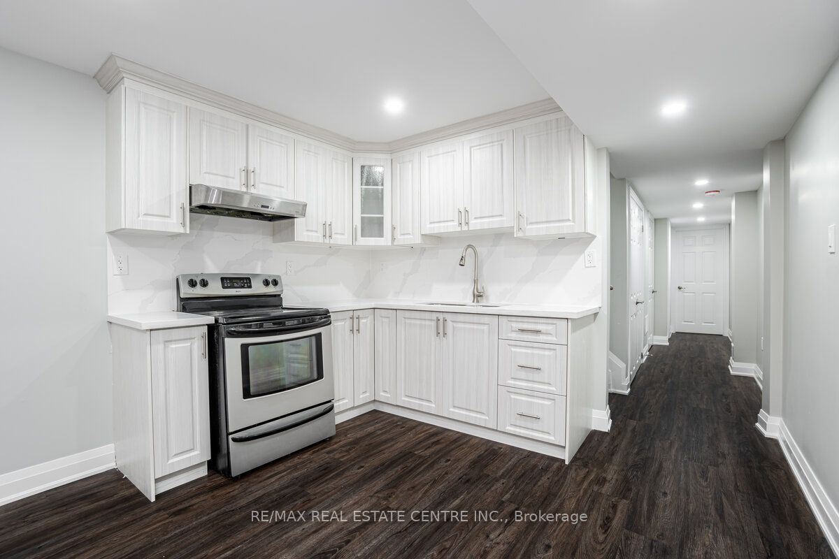 268 Giddings Cres