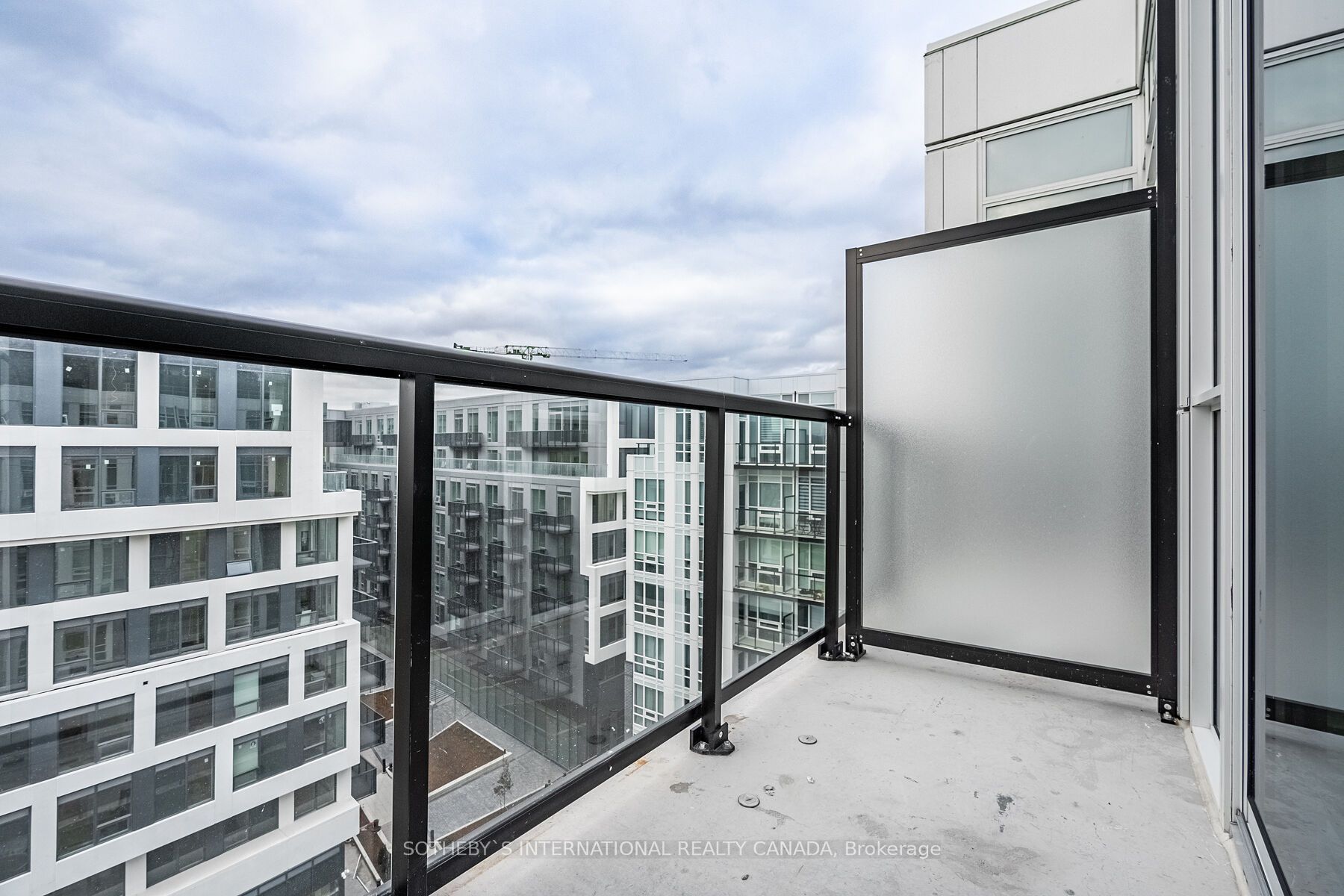 3005 Pine Glen Rd, #810