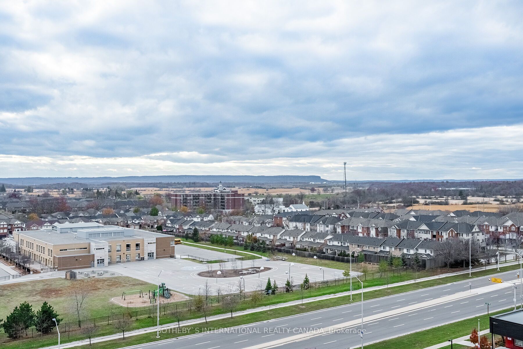 3005 Pine Glen Rd, #810