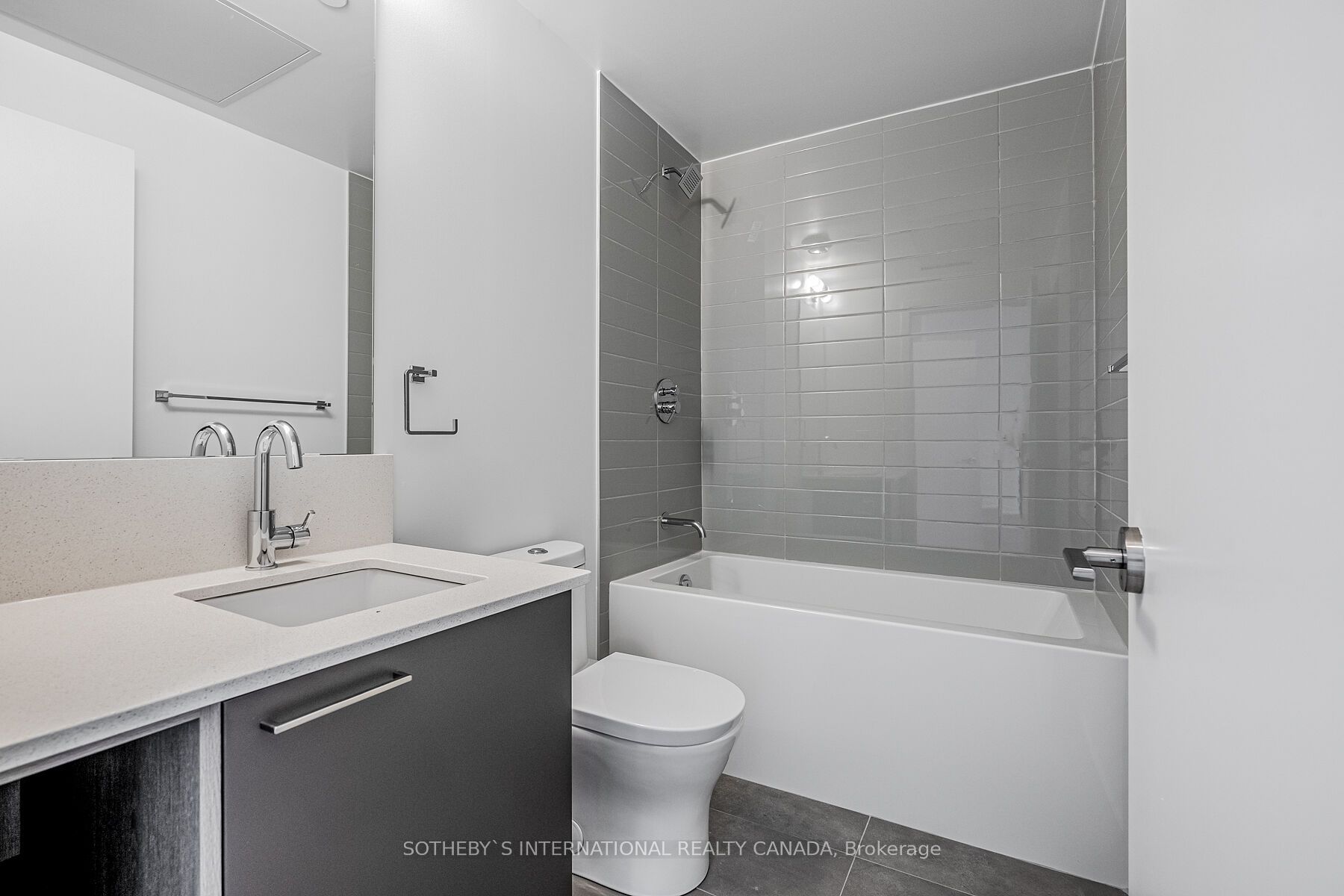 3005 Pine Glen Rd, #810