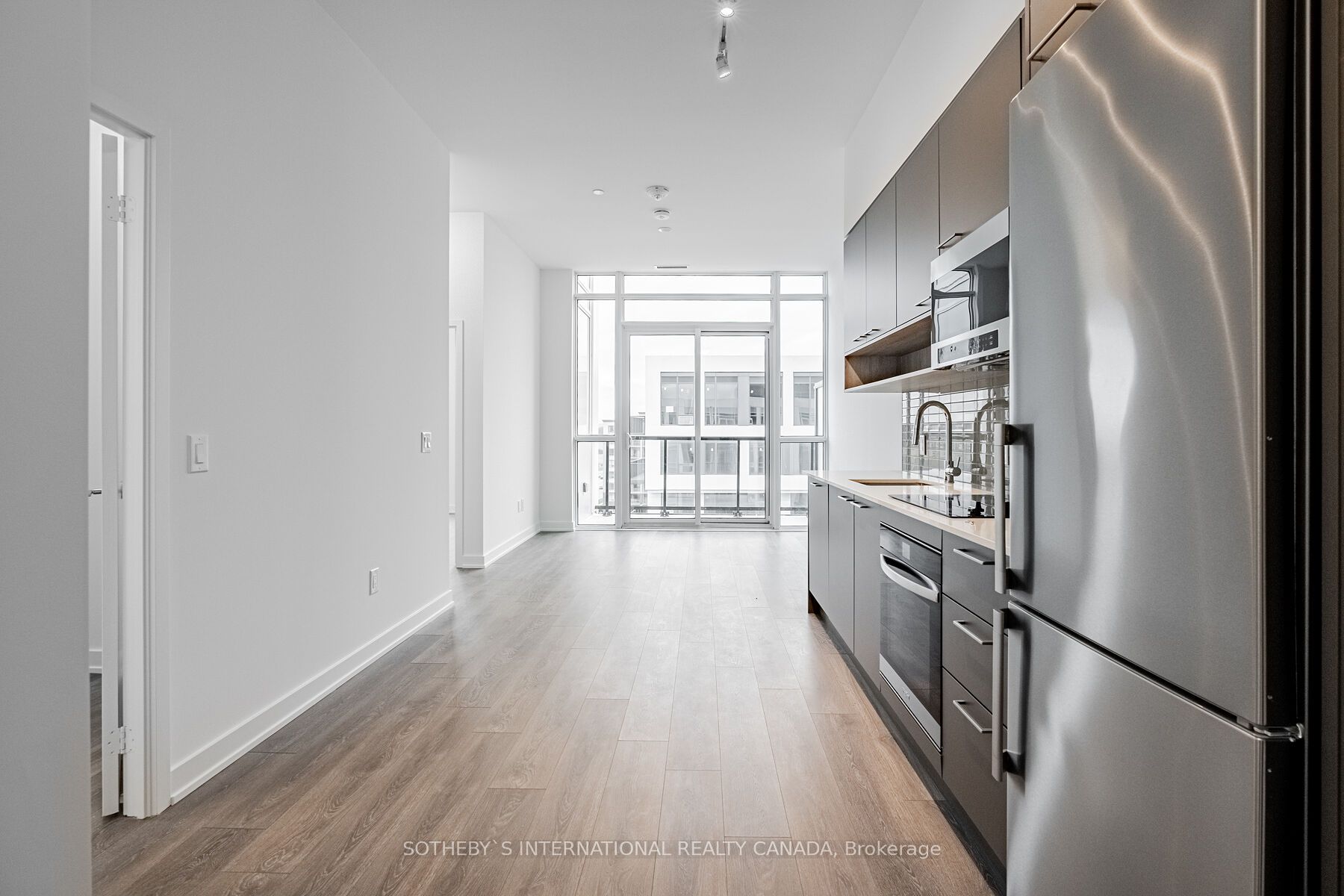 3005 Pine Glen Rd, #810