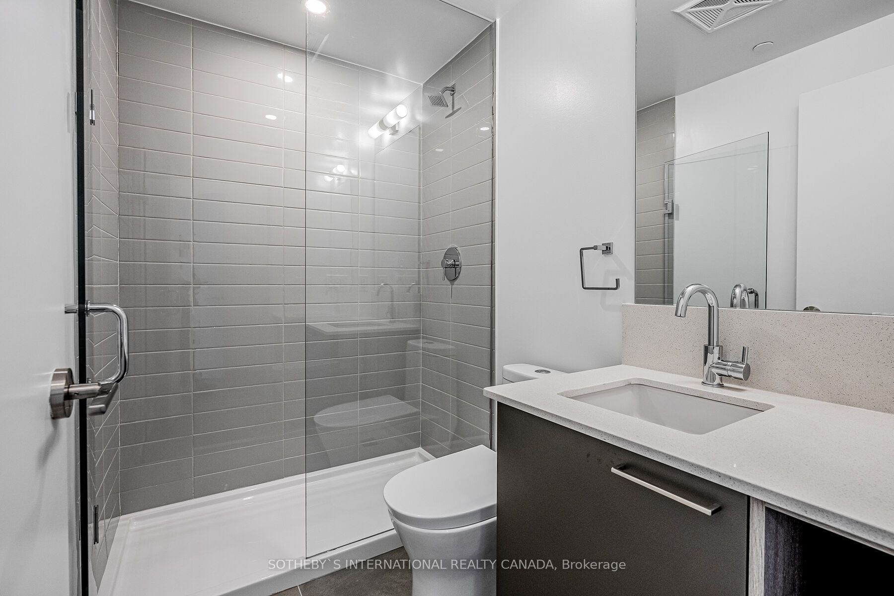 3005 Pine Glen Rd, #810
