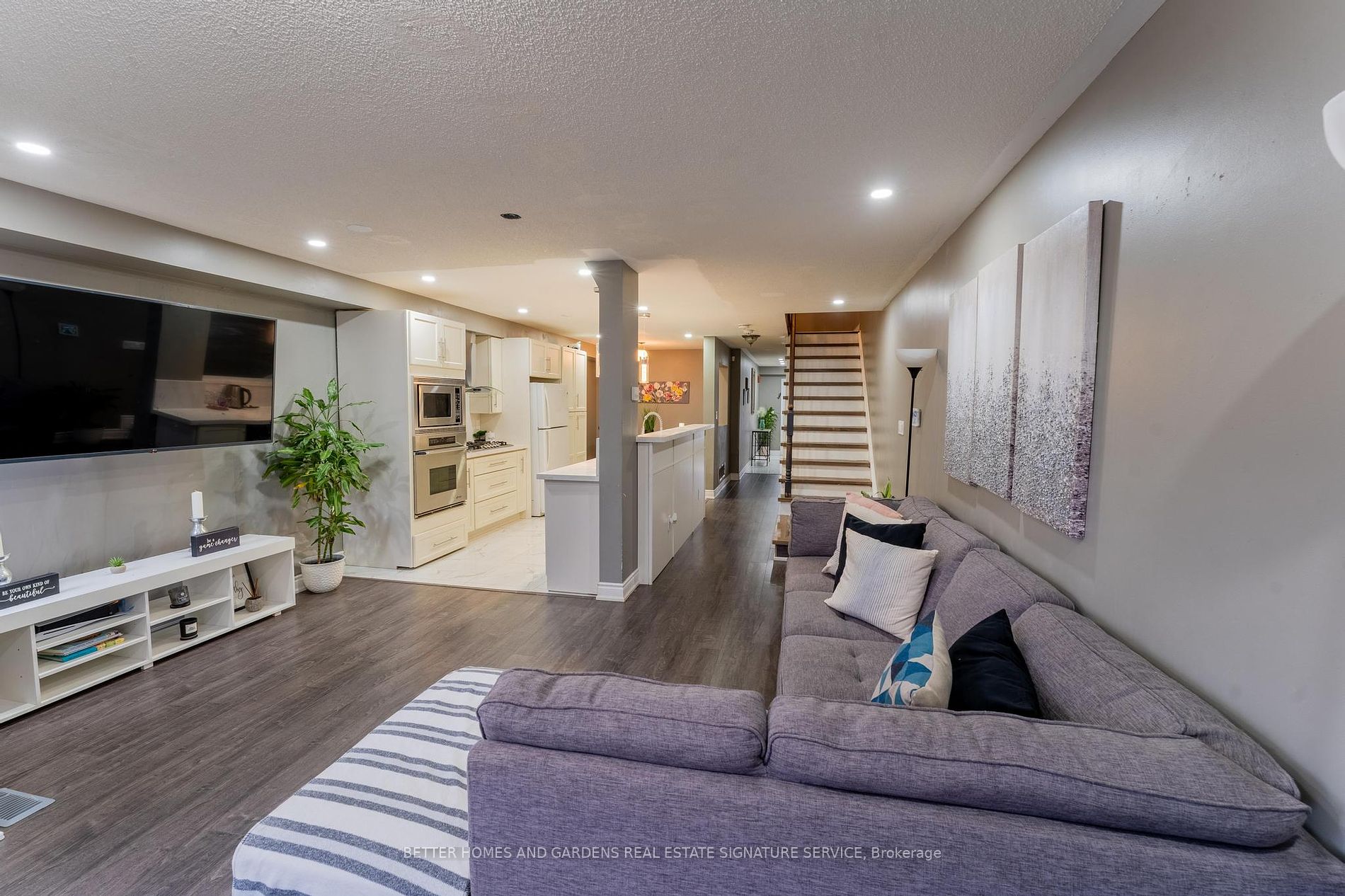 183 Manley Lane