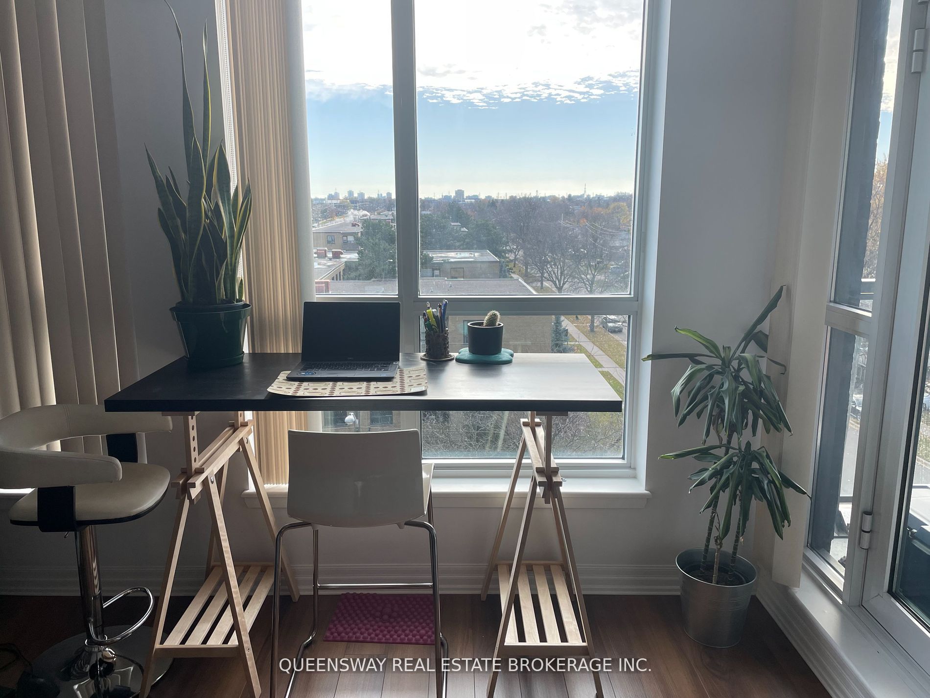 80 ESTHER LORRIE Drive W, #617