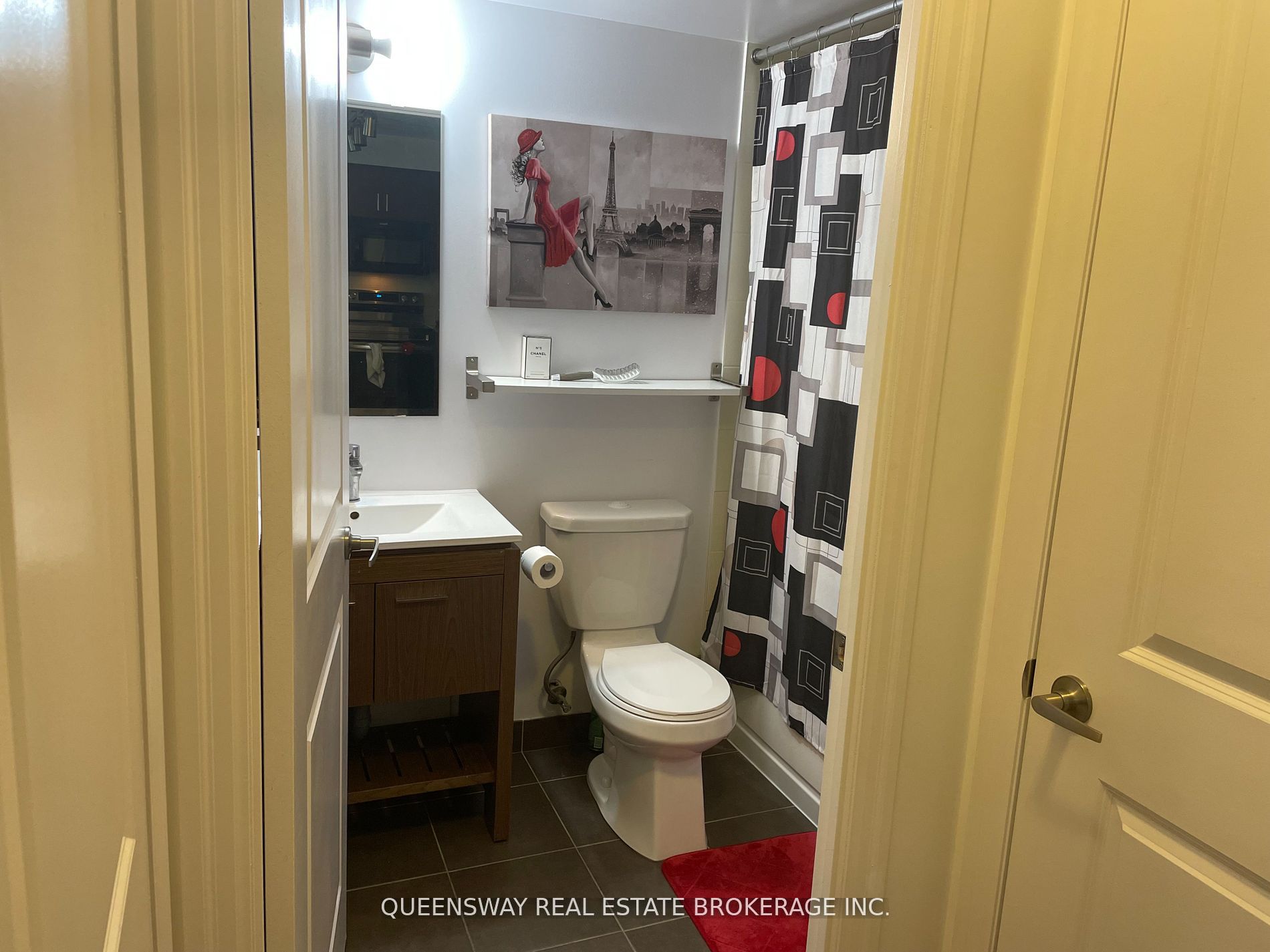 80 ESTHER LORRIE Drive W, #617