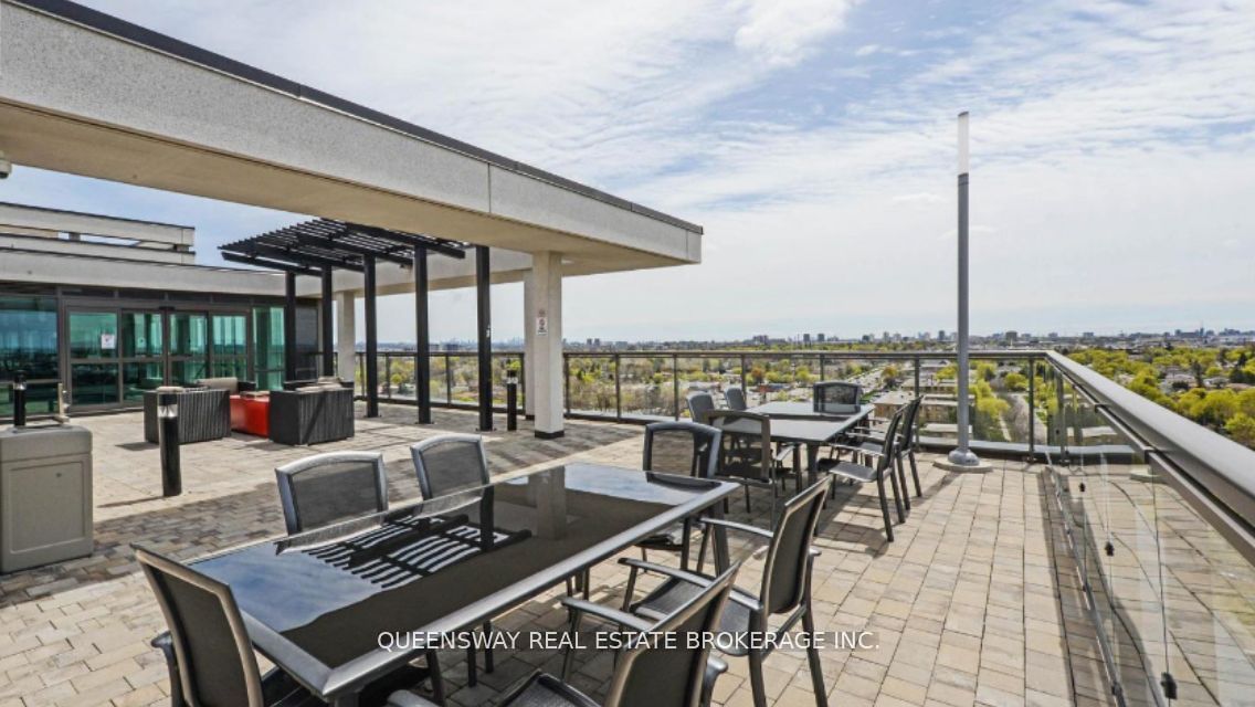80 ESTHER LORRIE Drive W, #617