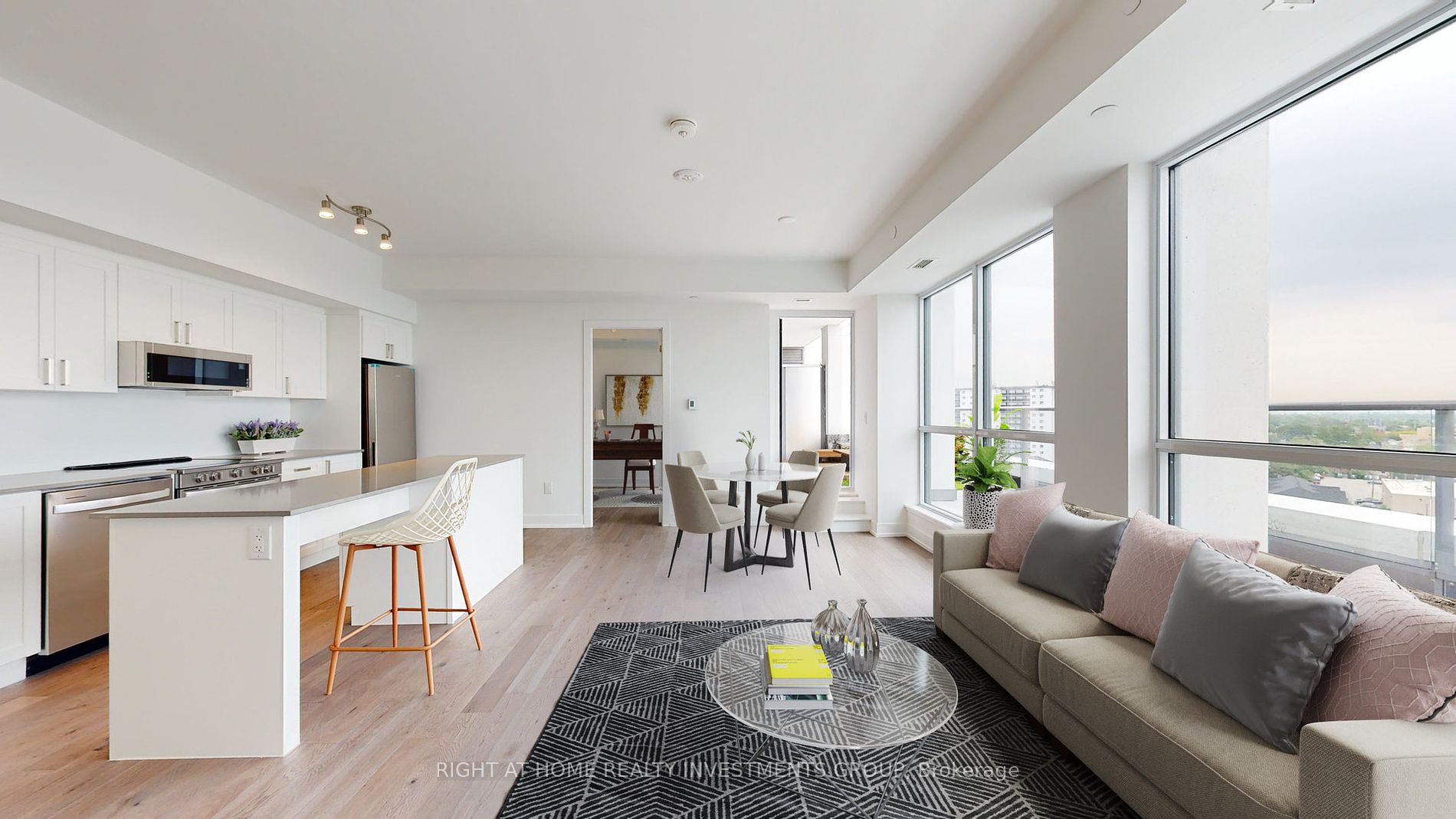 1063 Douglas McCurdy Comm Circle, #903