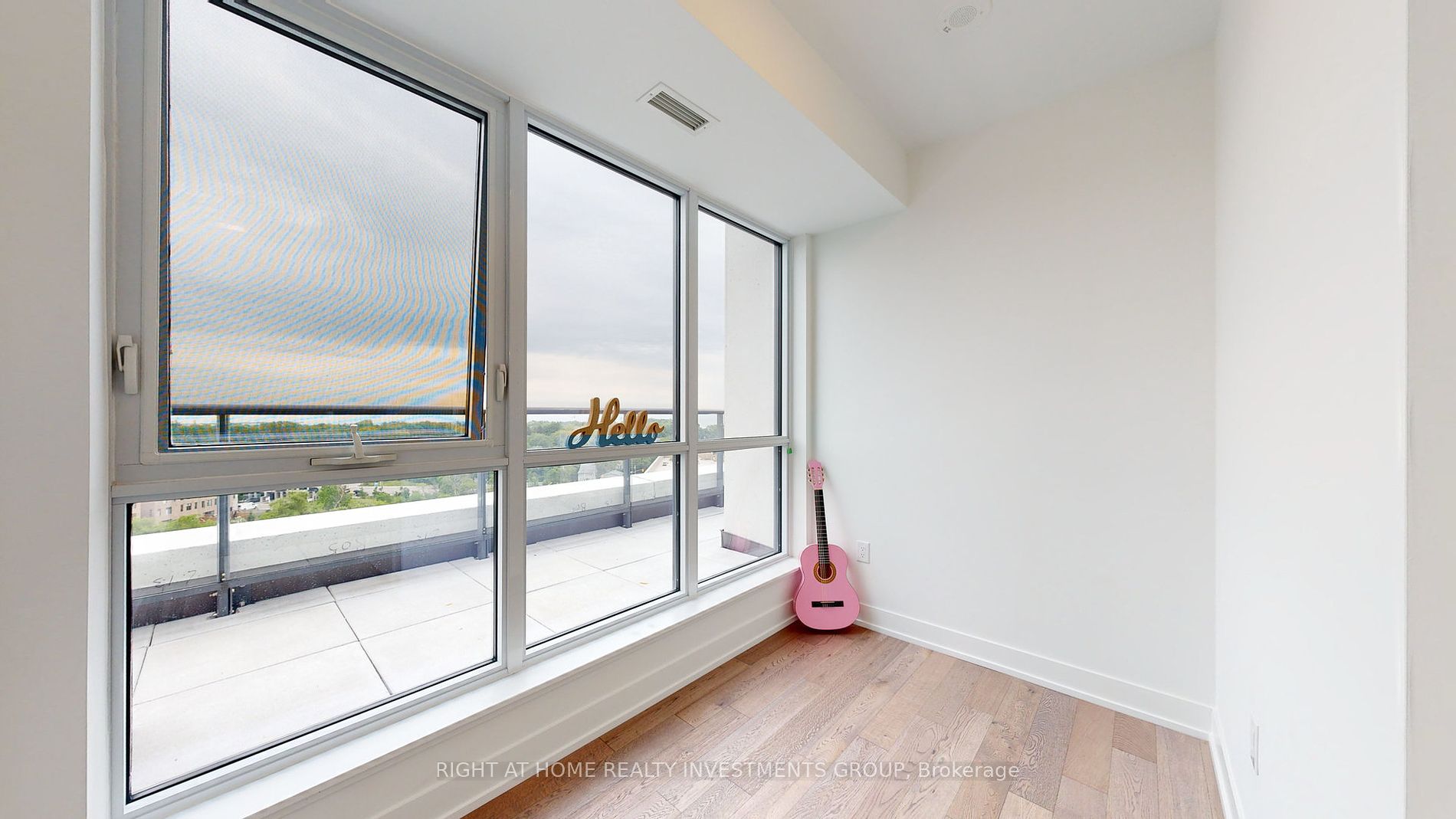 1063 Douglas McCurdy Comm Circle, #903