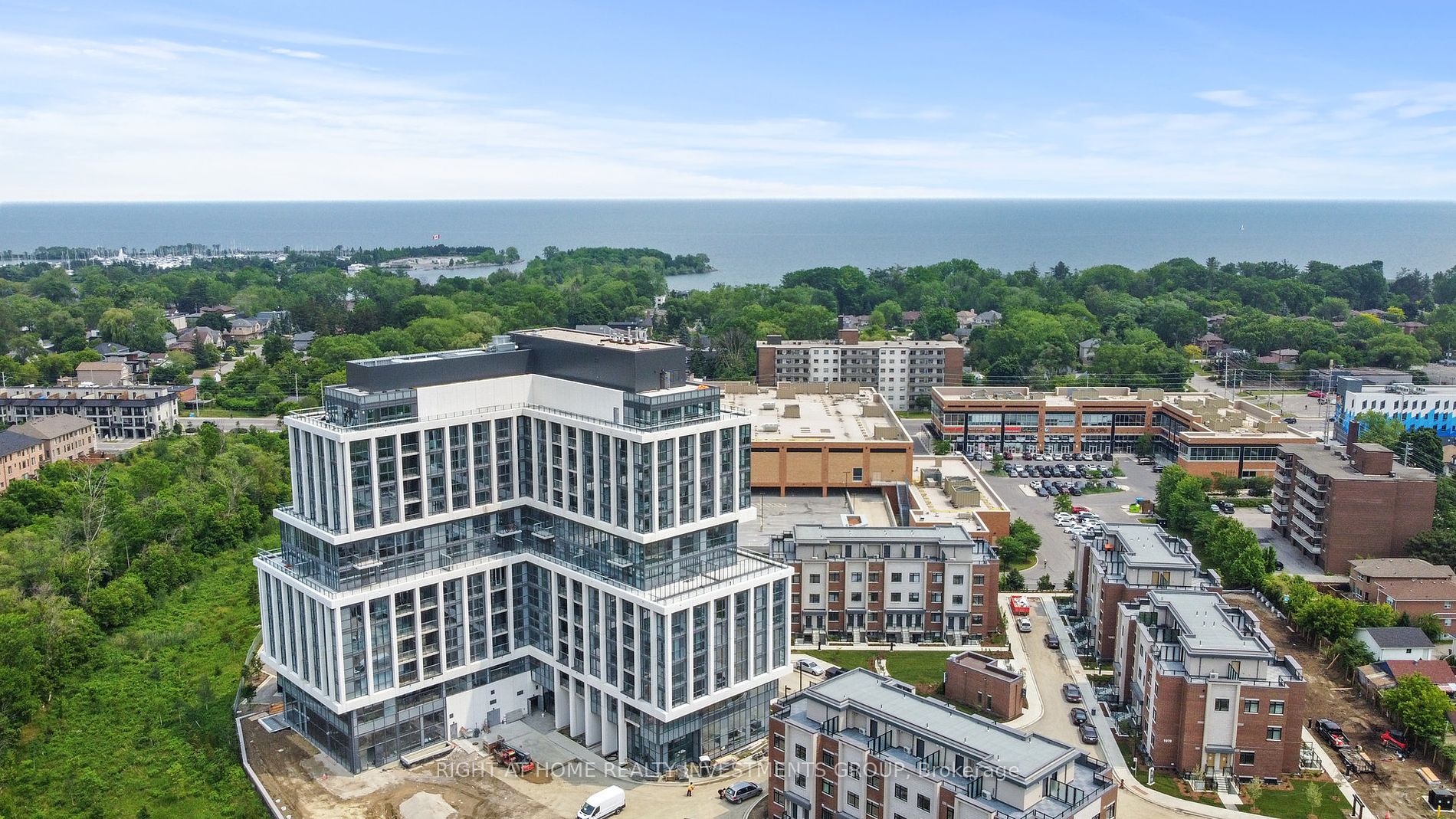 1063 Douglas McCurdy Comm Circle, #903