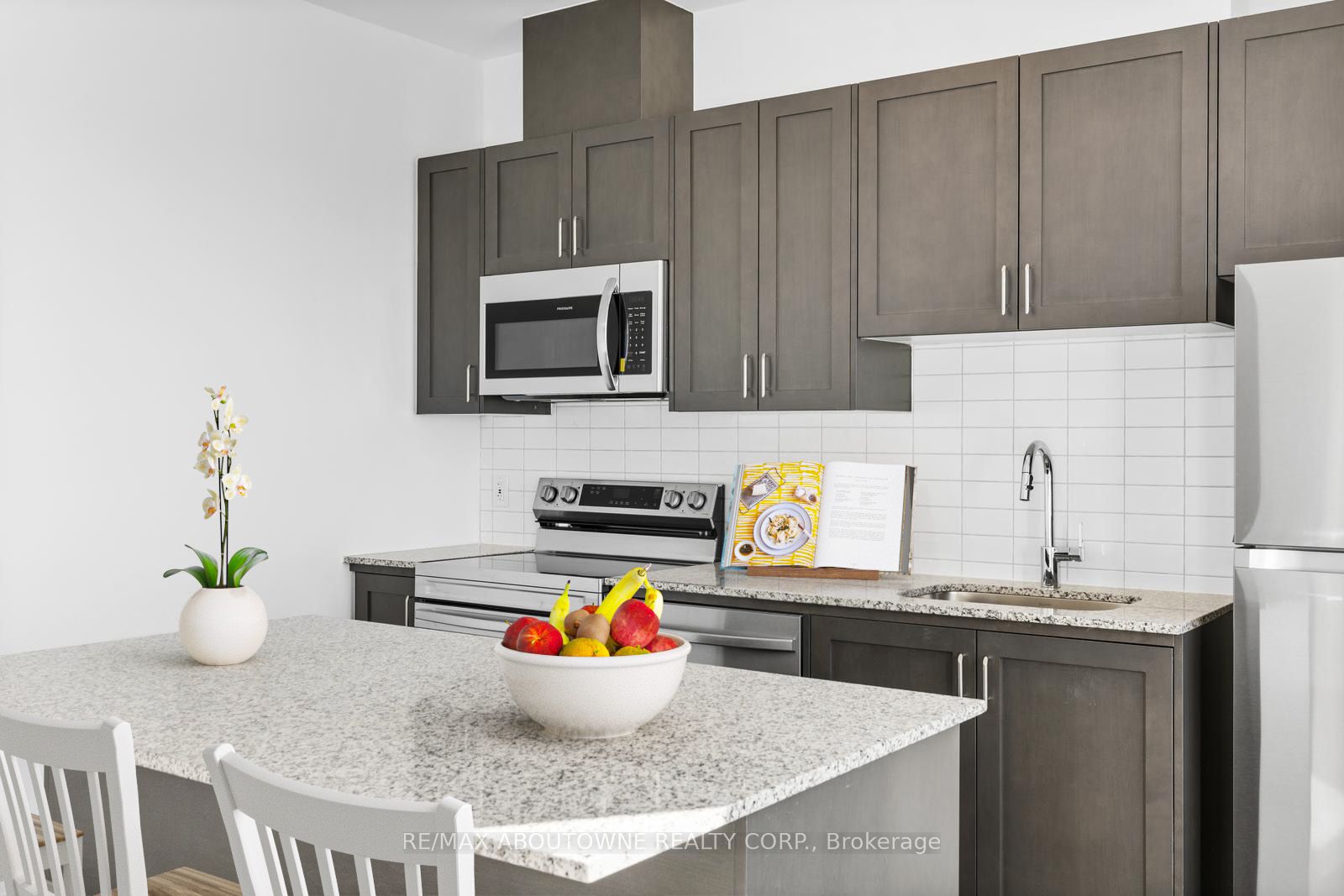 3285 Carding Mill Trail #403