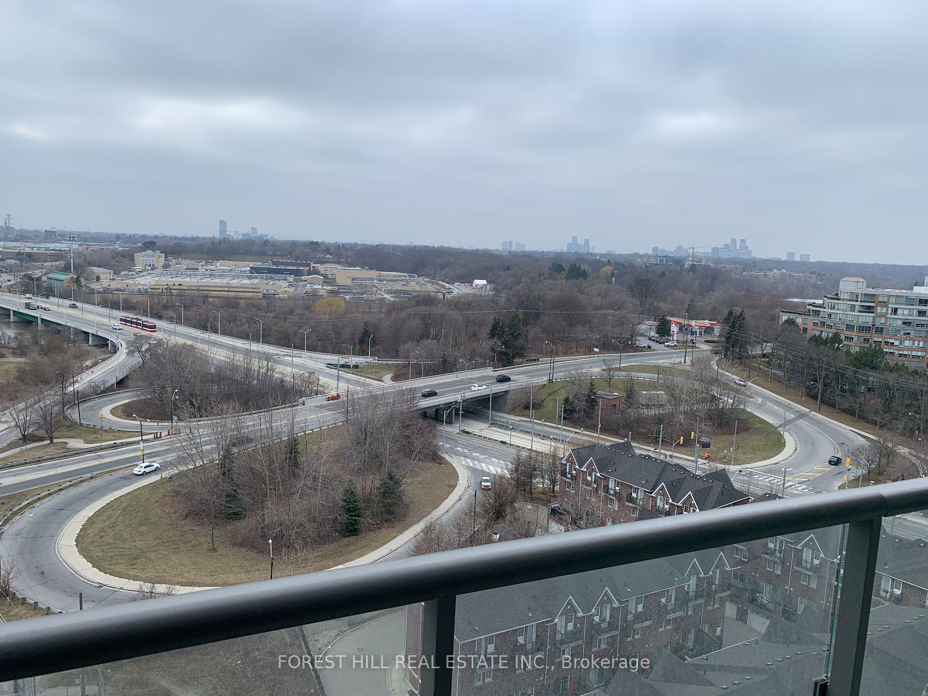105 The Queensway Avenue, #1305