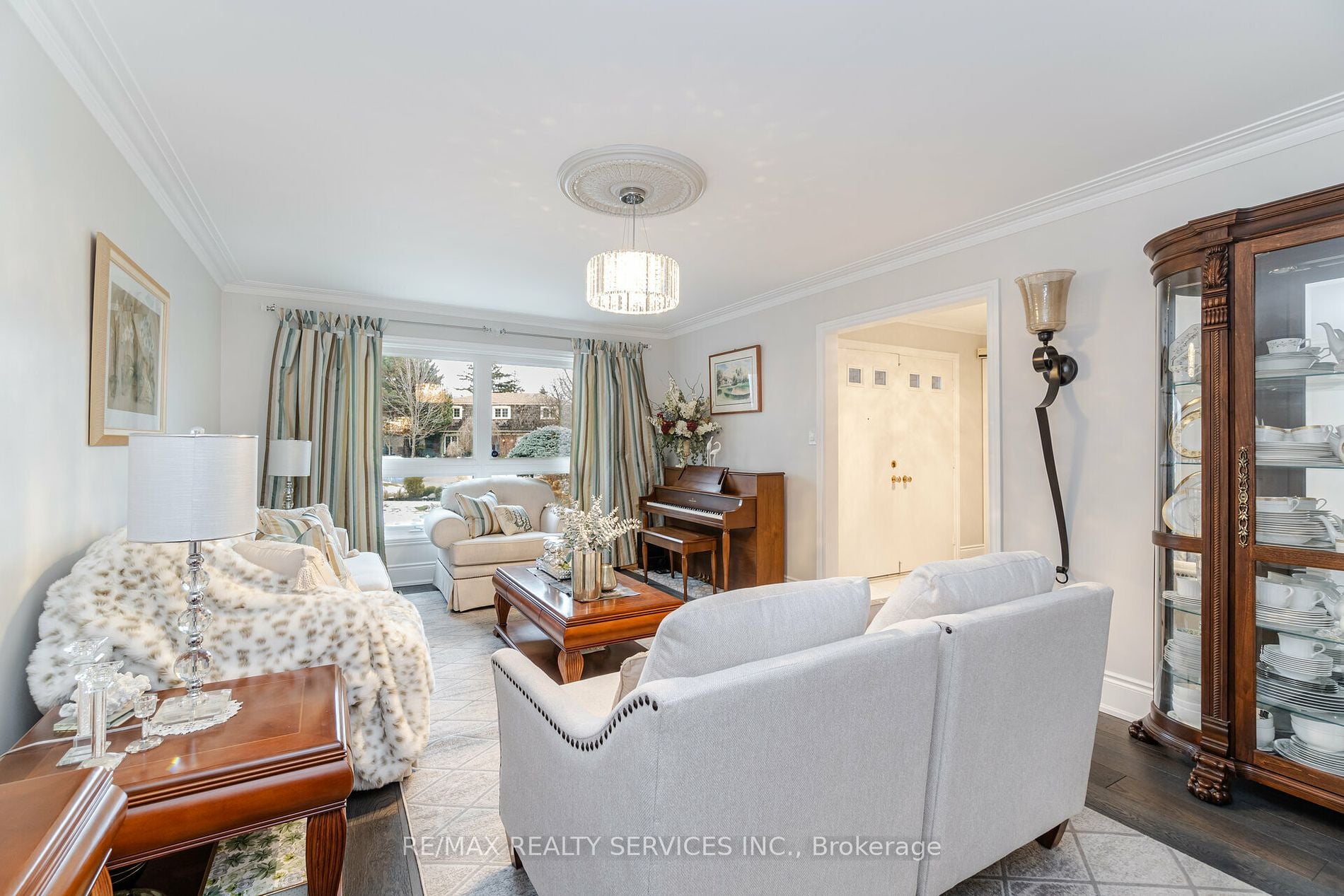15 Pine Ridge Lane