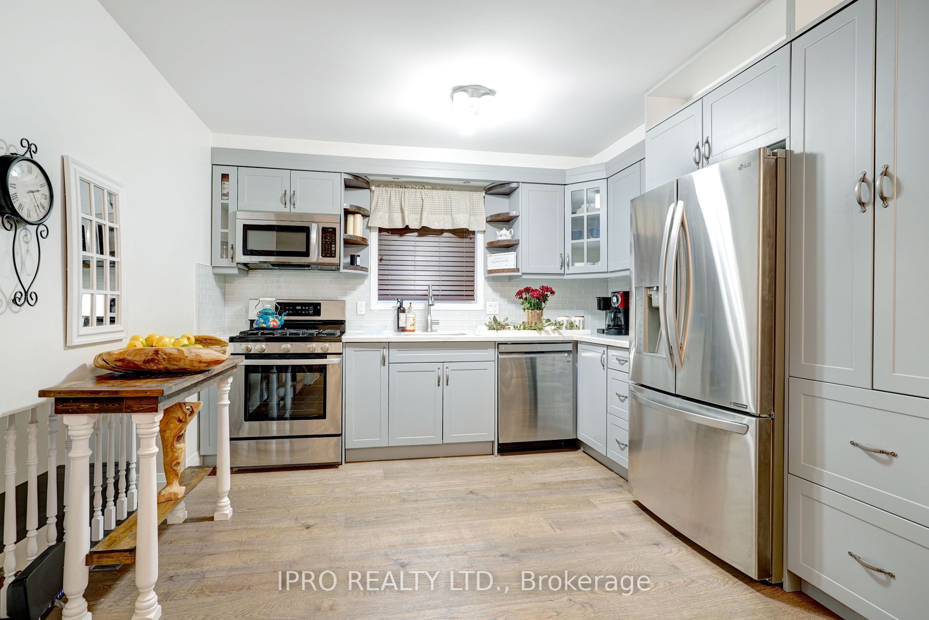 4109 Continental Dr