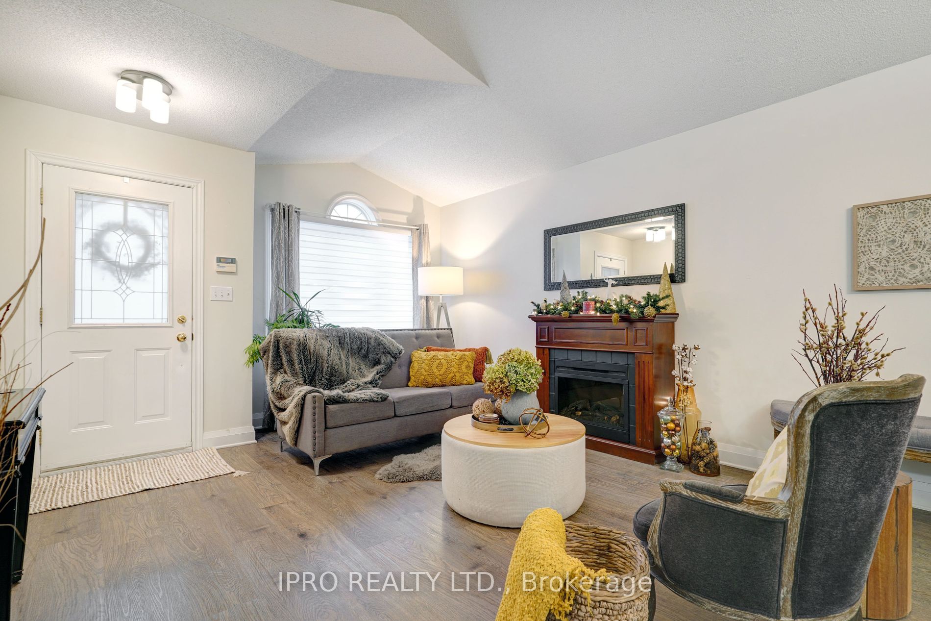 4109 Continental Dr
