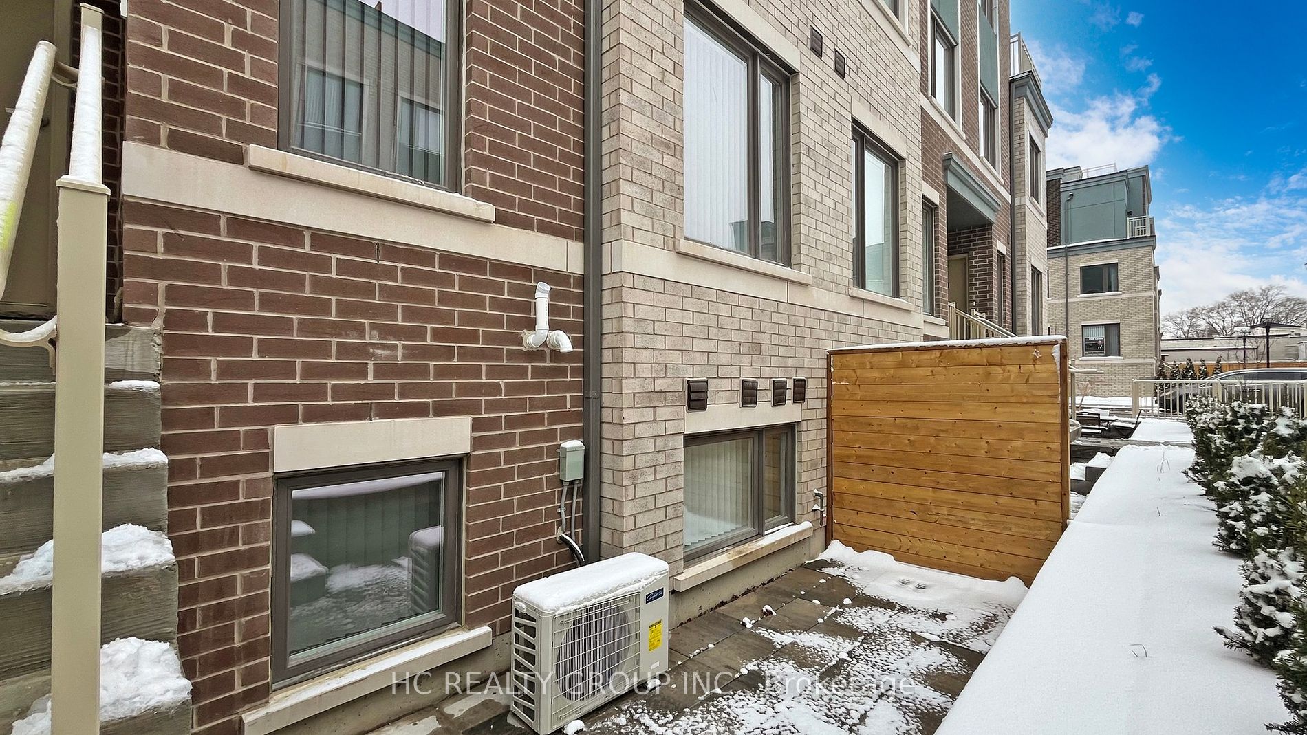 20 Lloyd Janes Lane, #168