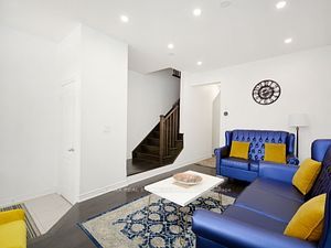 1552 Carr Landing Crescent
