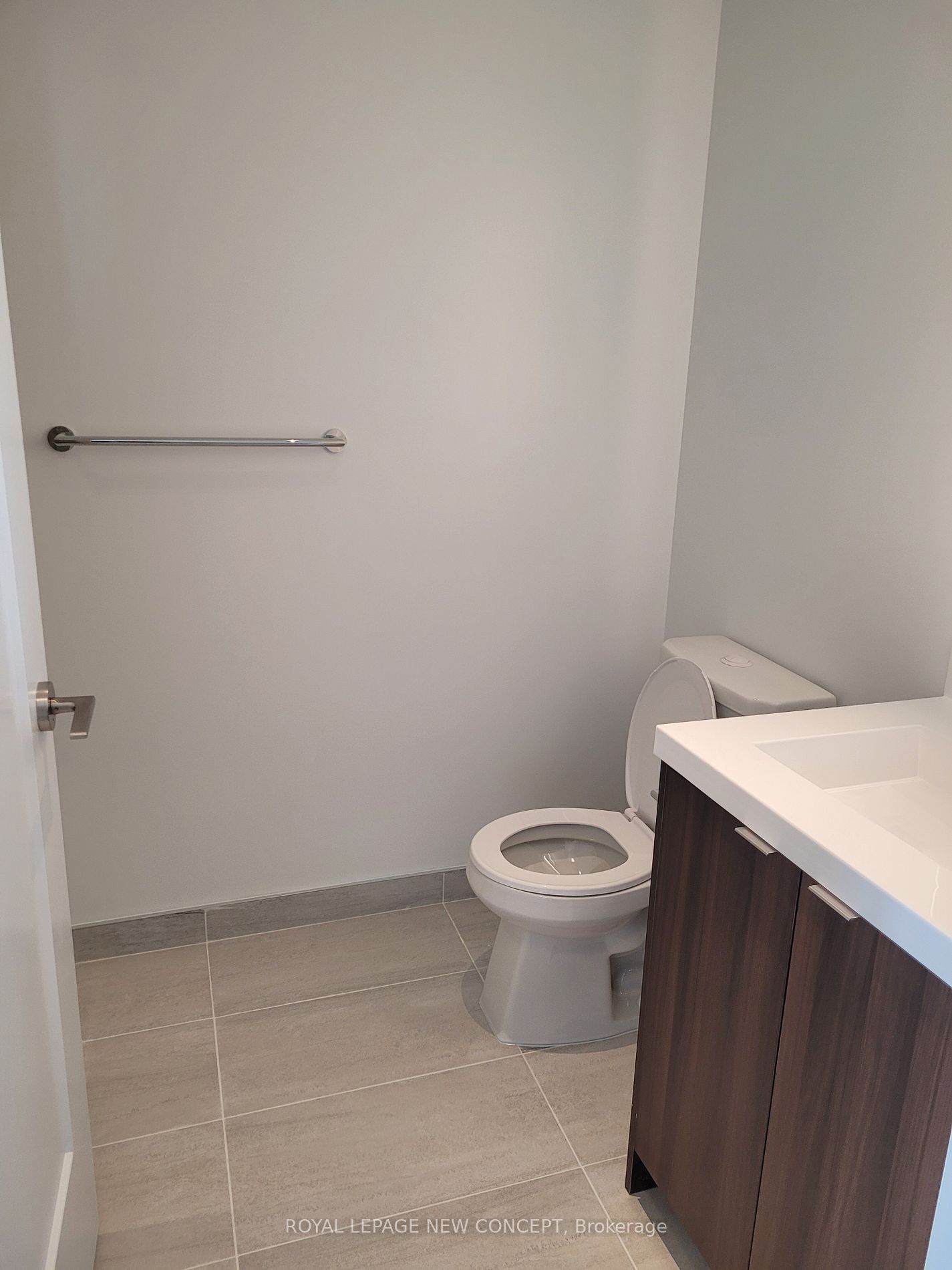 5 Mabelle Avenue #4228
