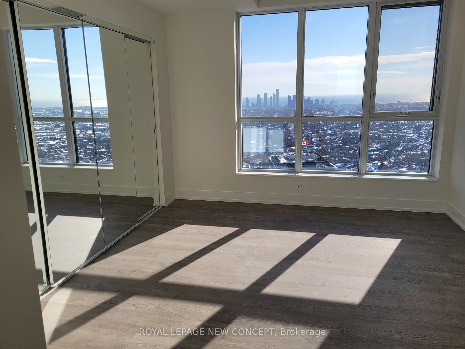 5 Mabelle Avenue #4228