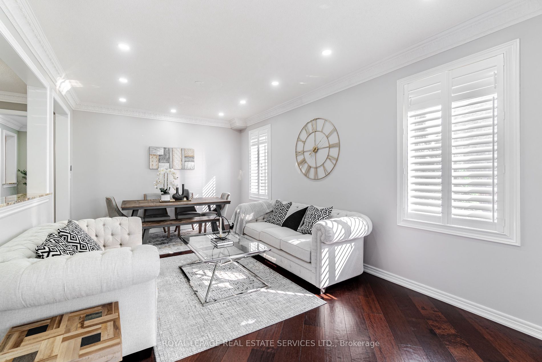 30 Messina Avenue
