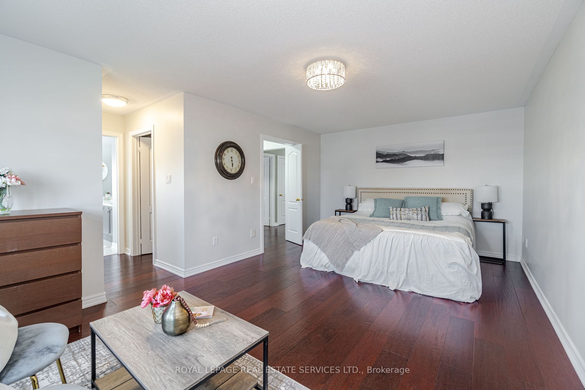 30 Messina Avenue