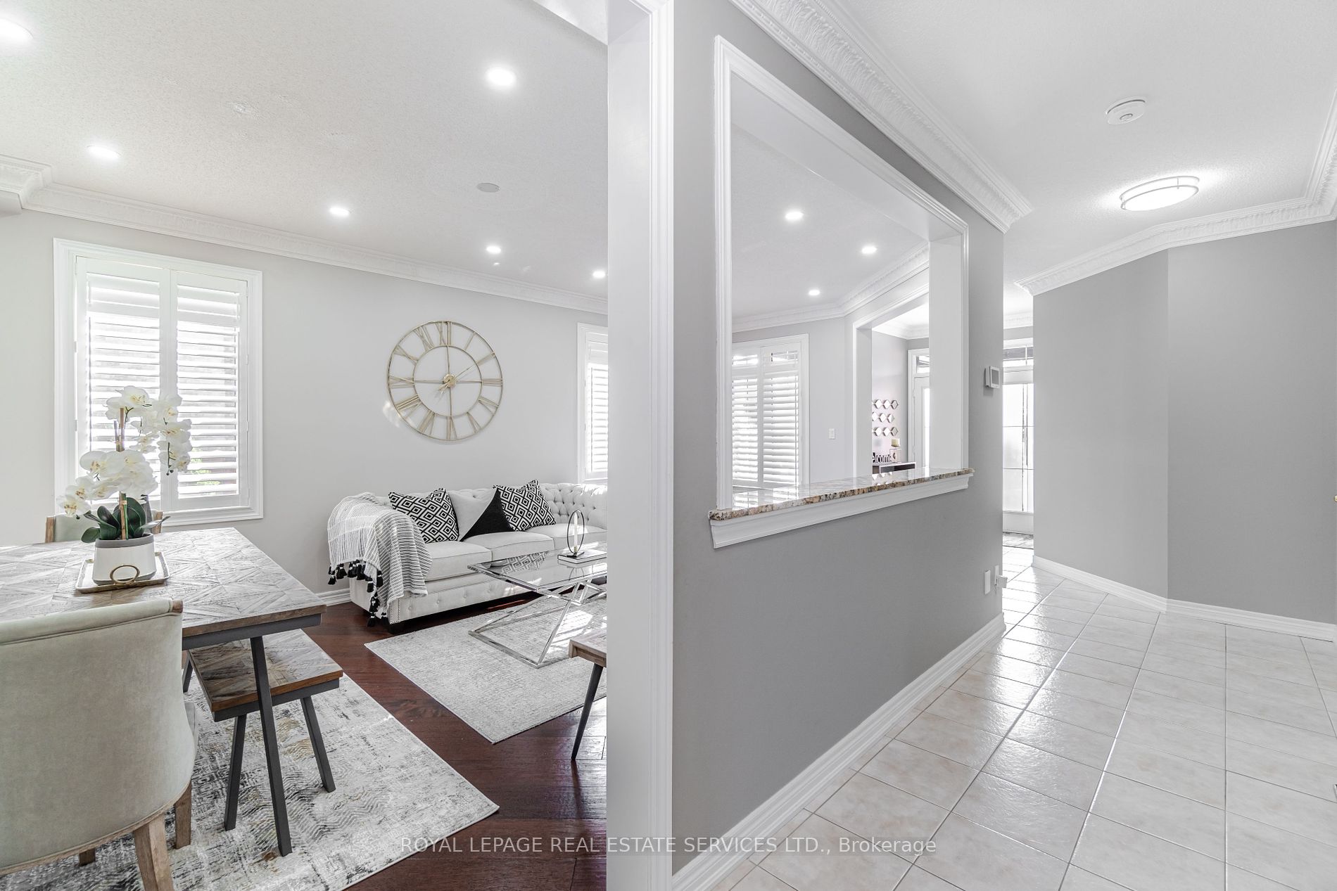 30 Messina Avenue