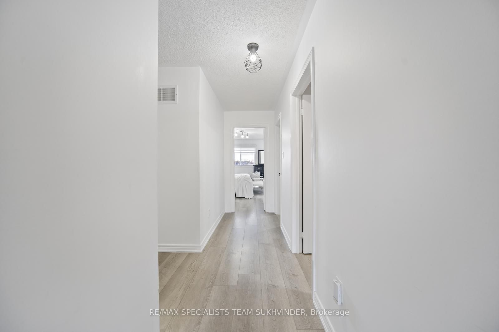 83 Emily Carr Crescent