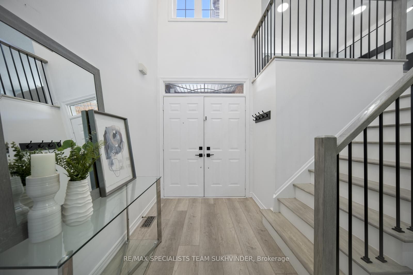 83 Emily Carr Crescent