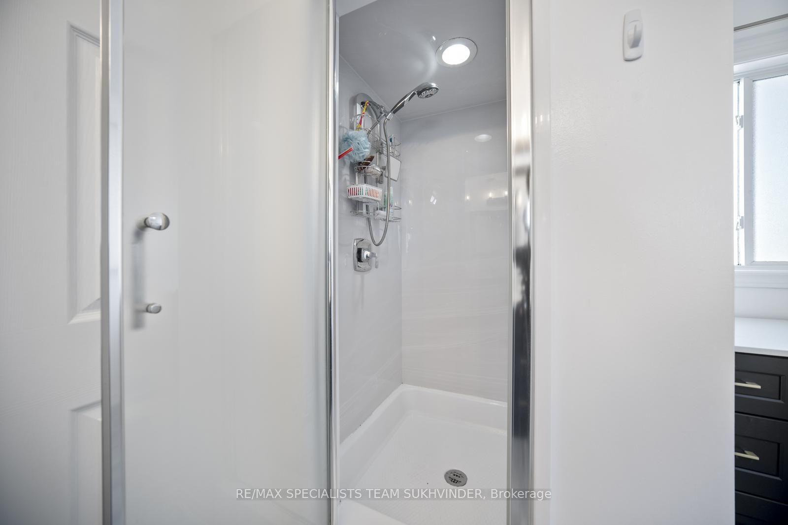 83 Emily Carr Crescent